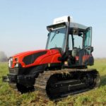 Cabines pour tracteurs à chenilles