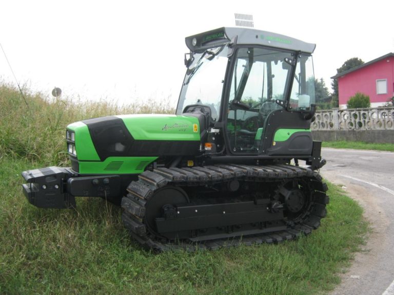 crawler tractor cabin Deutz Fahr