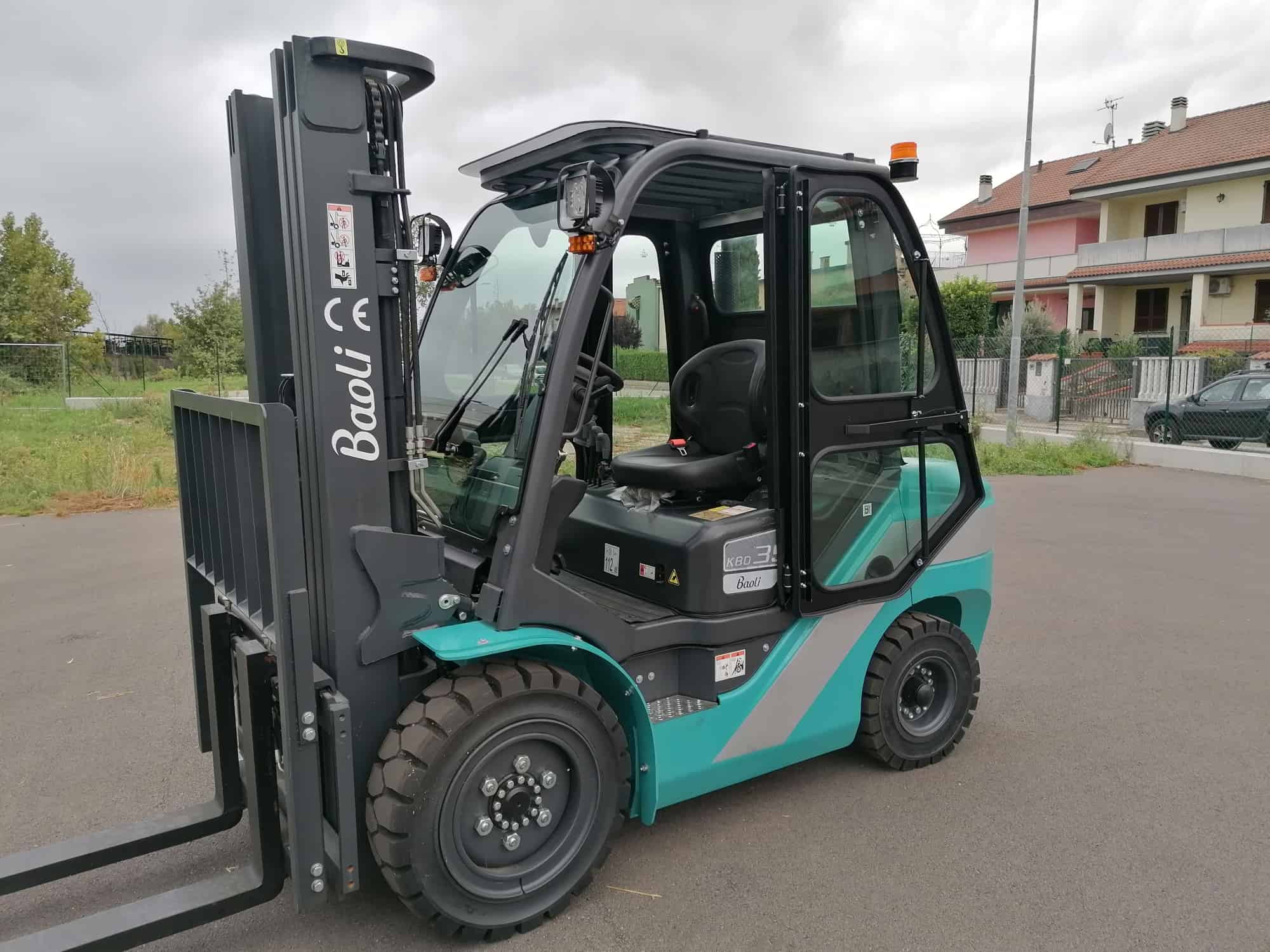 Read more about the article Cabins for forklifts